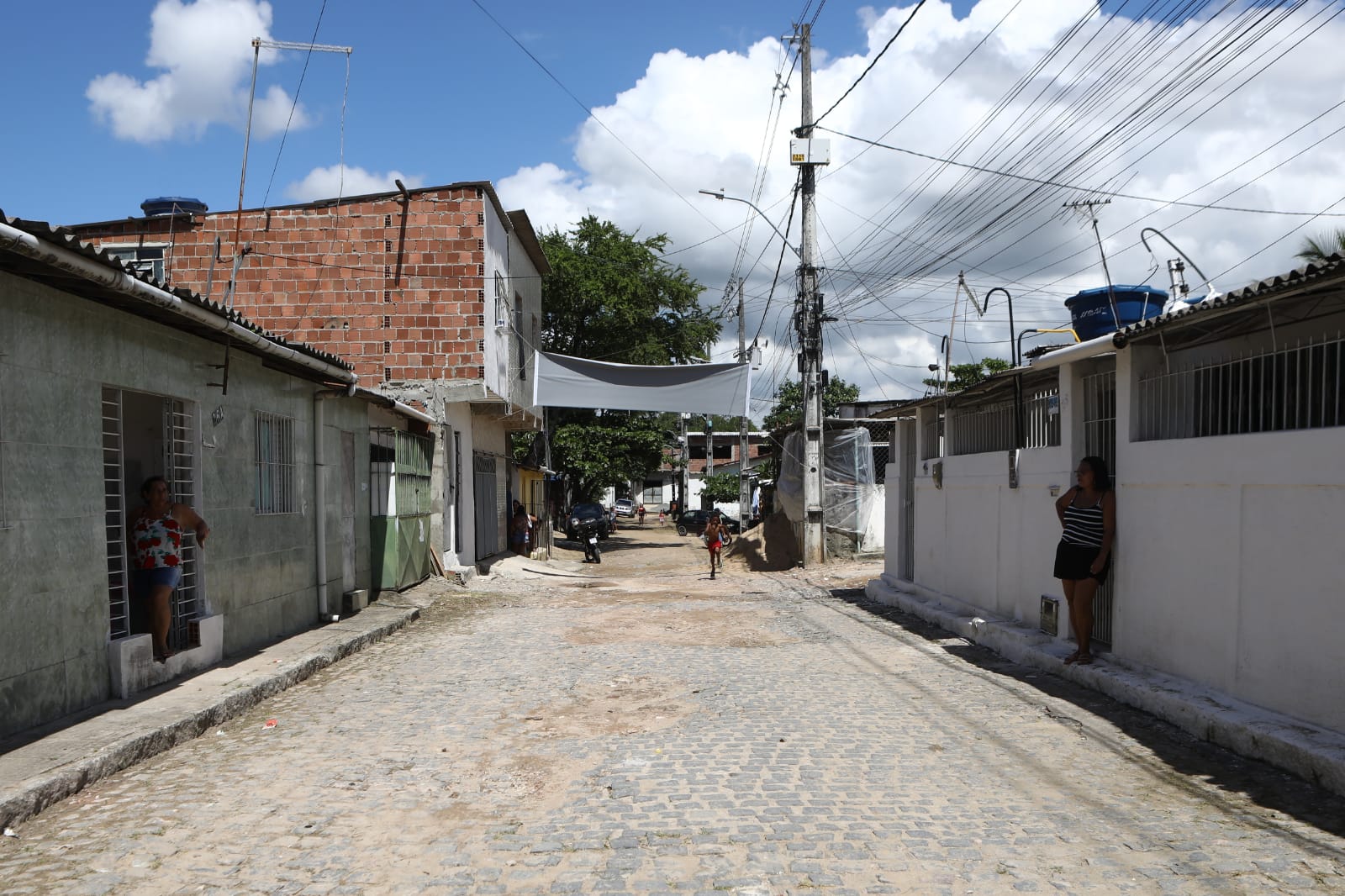 Programa Rua Tinindo, vai requalificar cerca de 150 ruas nos prximos dois anos, com um investimento de mais de R$ 120 milhes (Foto: Wagner Ramos/Prefeitura do Recife)