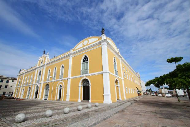 O Centro fica no Pao Alfndega, bairro do Recife Antigo, e vai funcionar das 7h s 16h 
 (Foto: Arquivo DP)
