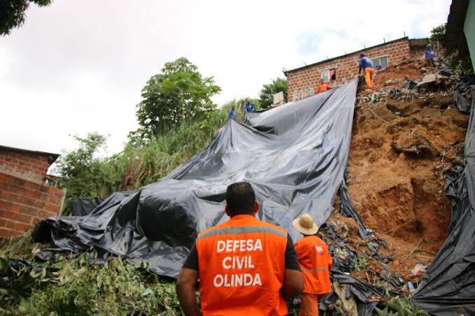 A tcnica de proteo das encostas comea a ser implantada pelo bairro de guas Compridas e vai beneficiar 94 pontos de risco do municpio (Divulgao)