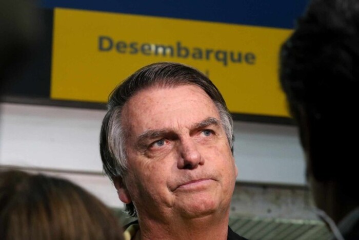 Jair Bolsonaro intelligence overview