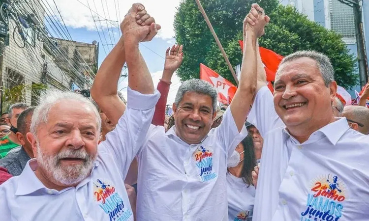 Presidente lanou selo comemorativo ao bicentenrio da data (Foto: Ricardo Stuckert)