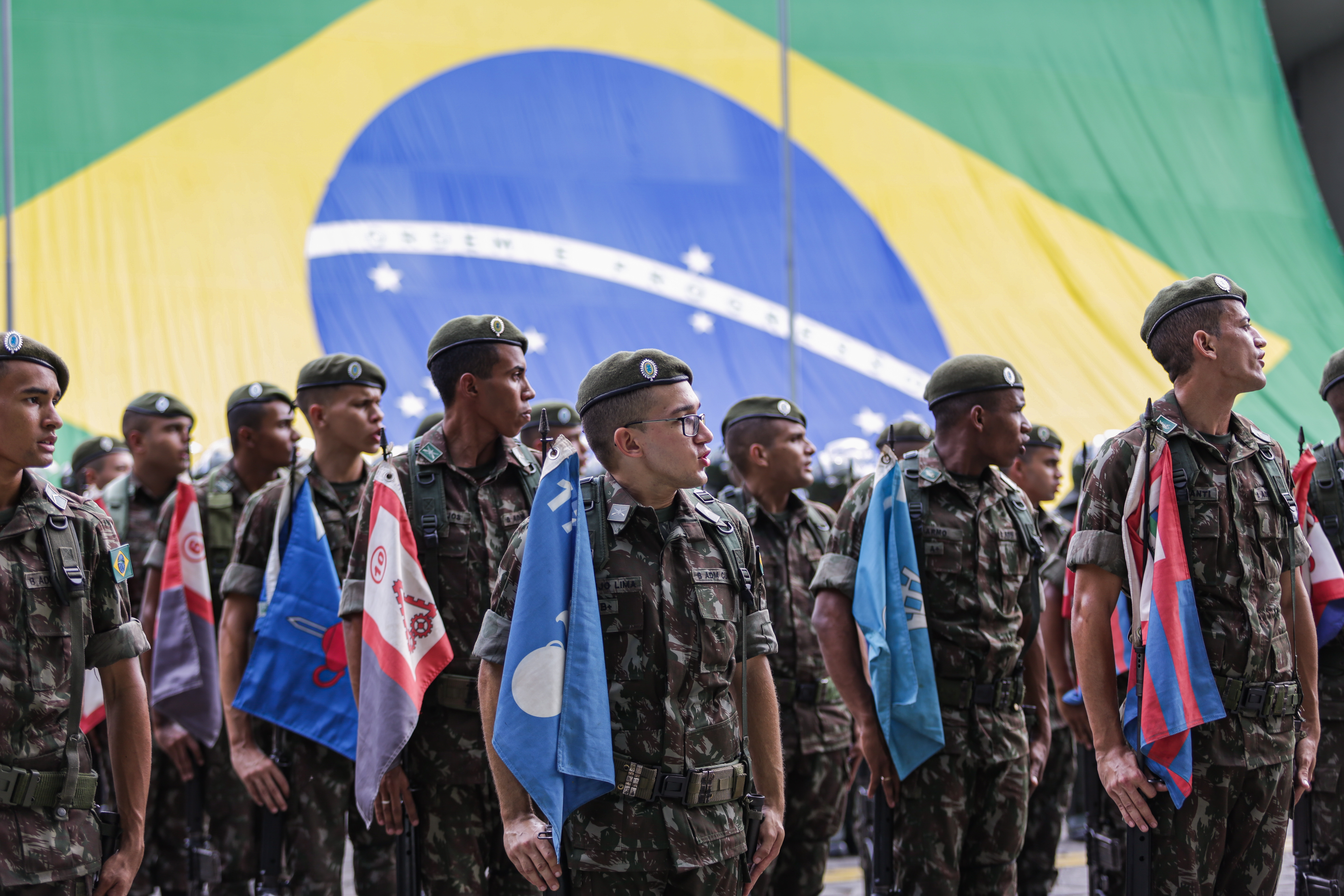 Destas so 152 para mdicos e 45 vagas para Capelo Militar e Quadro Complementar de Oficiais (Rafael Vieira/DP)
