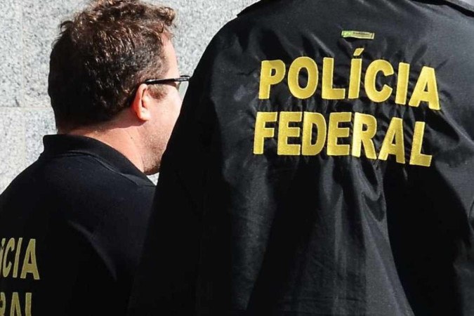 Combate  caa ilegal de bfalos por colecionadores, atiradores e caadores (CACs), na zona rural da regio nordeste de Gois (Policia Federal/Divulgao)