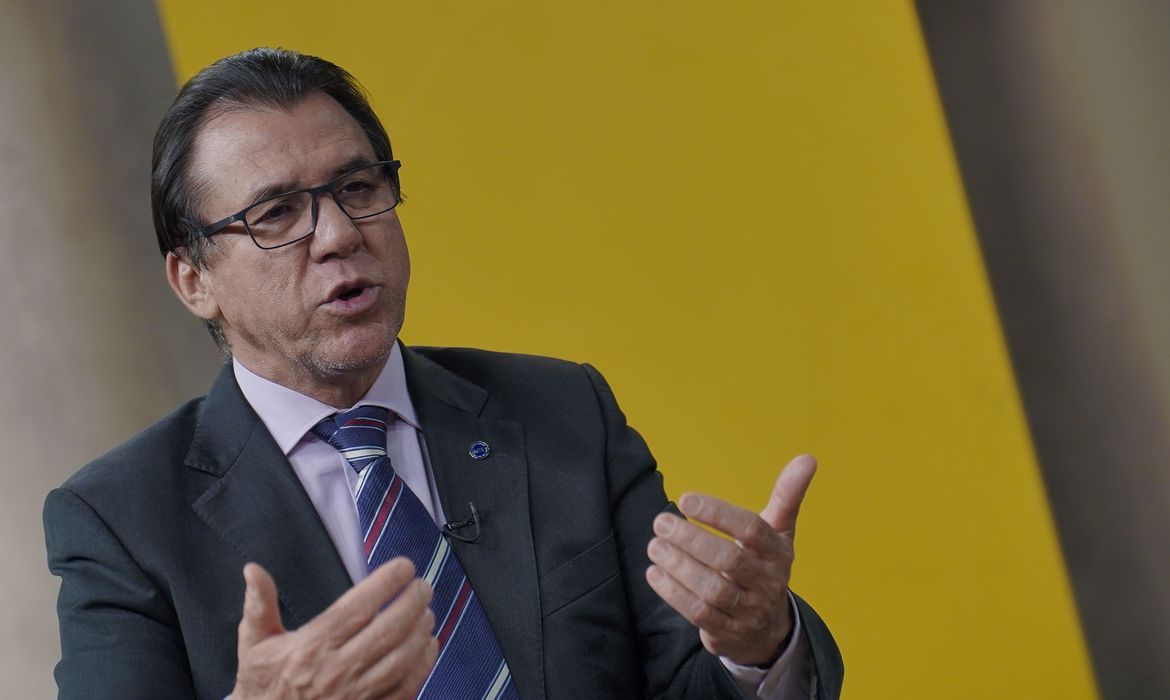 Segundo o ministro, a proposta em discussão nada tem a ver com o antigo imposto sindical. (Rafa Neddermeyer/Agência Brasil)