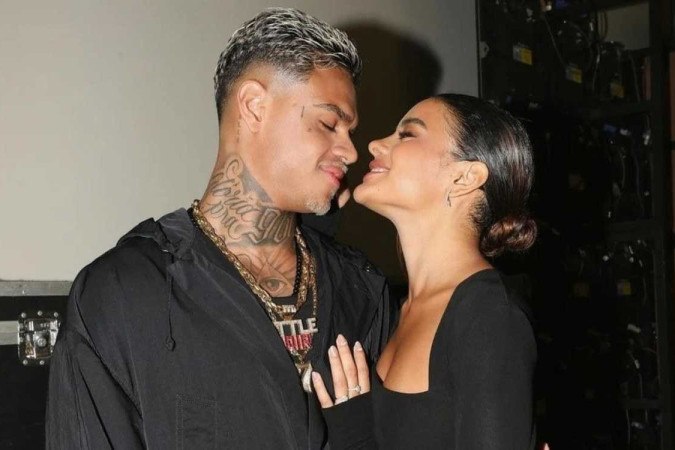 O romance entra Bella Campos e MC Cabelinho ganhou notoriedade nas redes sociais aps os dois contracenarem juntos em Vai na f (Reproduo/Instagram)