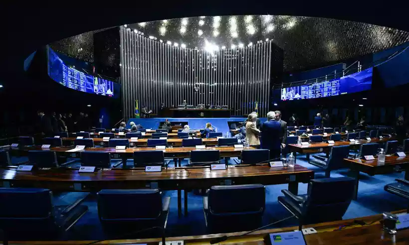 CNM alega que decises tomadas pelo Governo Federal e pelo Congresso Nacional esto prejudicando os municpios (foto: Jefferson Rudy/Agncia Senado)