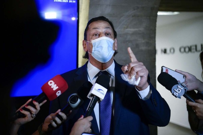 Frederick Wassef, advogado do cl Bolsonaro,  investigado no caso da tentativa de venda de joias recebidas pelo ento presidente da Repblica (foto: Pedro Frana/Agncia Senado)