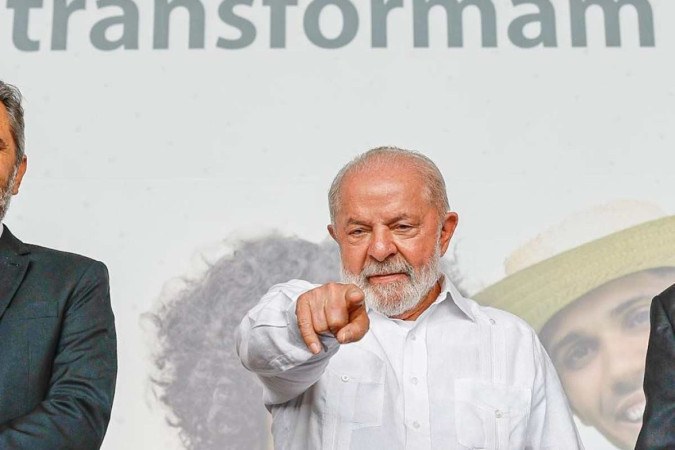 Lula esteve em Fortaleza onde participou da cerimnia comemorativa de 18 anos de criao do Programa Agroamigo e de 25 anos do Programa Crediamigo (foto: Ricardo Stuckert/PR)