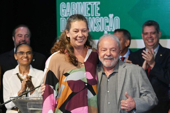 
"A ministra Ana Moser tem o nosso apoio e o da comunidade esportiva para continuar avanando rumo s mudanas necessrias na estrutura da poltica pblica de esporte do pas, visando a democratizao de seu acesso a todas as brasileiras e brasileiros", diz a ONG Atletas Pelo Brasil  (foto: Ed Alves/CB/D.A Press)