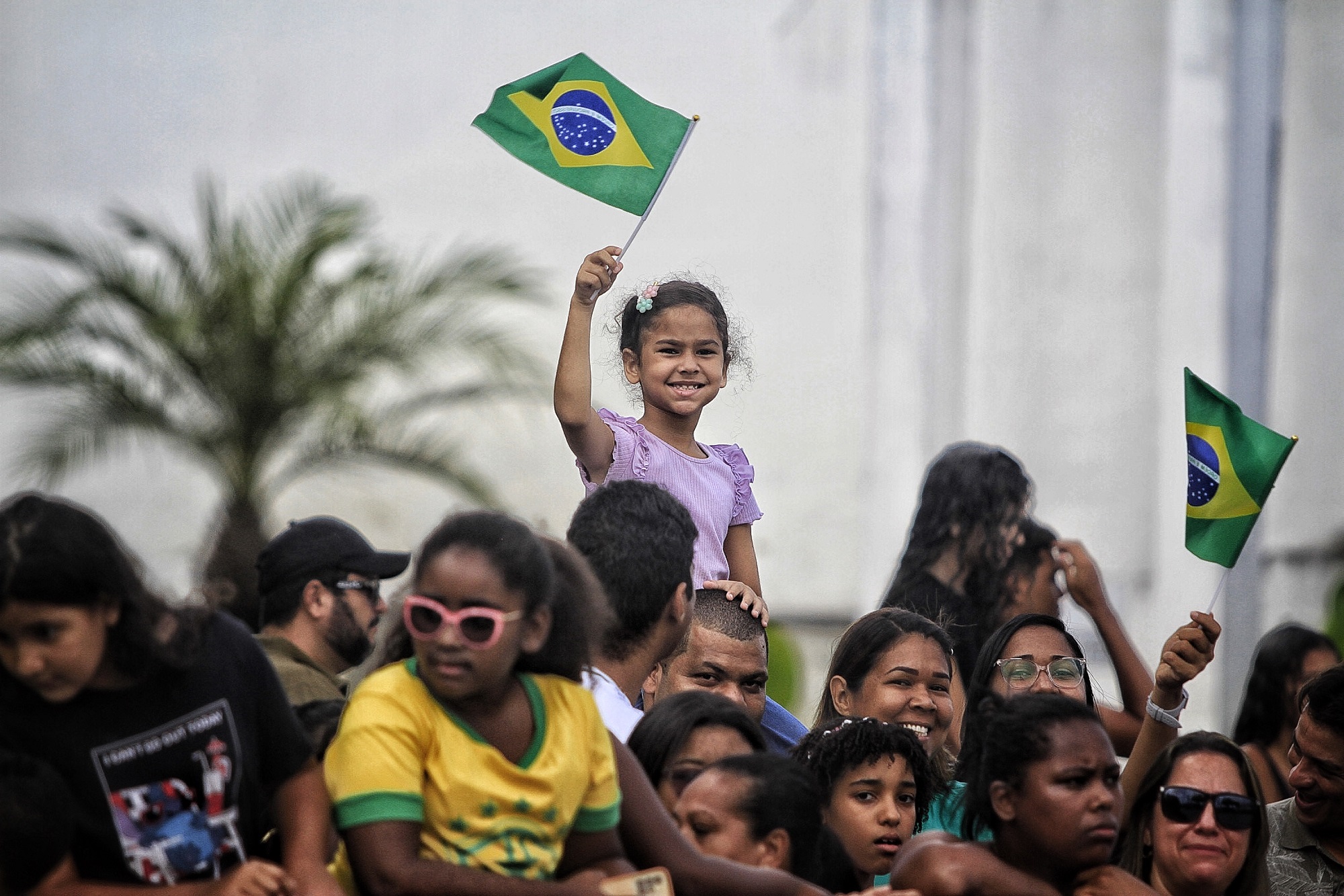 Populao alegre acompanhou toda a festa (Rmulo Chico/DP)