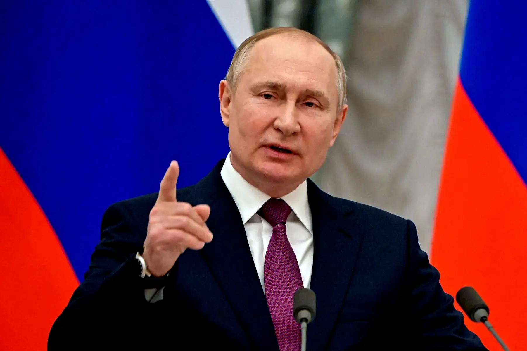 Partido Rssia Unida, do presidente Vladimir Putin, venceu por maioria as eleies regionais nos quatro territrios anexados por Moscou na Ucrnia (Foto: AFP)