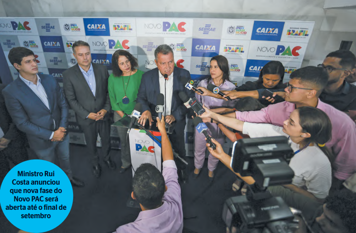 O prefeito do Recife, Joo Campos (PSB), disse que ir procurar os recursos disponveis. A governadora Raquel Lyra destacou a capacidade de dilogo do presidente Lula. (Rafael Vieira/DP)