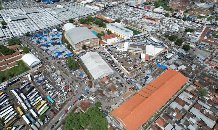 Nesta sexta-feira (15) ser feriado em Caruaru por causa da padroeira e tambm  dia de feira da Sulanca na cidade e a feira est mantida (Foto: Cortesia/PMC)