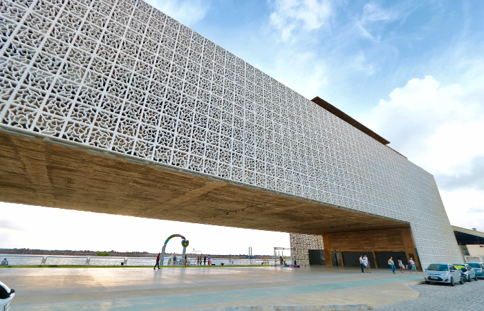 Interessados podem se inscrever no site www.olharecife.com.br, a partir desta sexta-feira, para aproveitar as atraes gratuitas. Iniciativa  desenvolvida pela Prefeitura do Recife, por meio da Secretaria de Turismo e Lazer (Foto: Arquivo/DP)