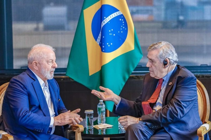 Ricardo Stuckert/PR (Presidente Lula com o ex-primeiro-ministro britânico Gordon Brown)