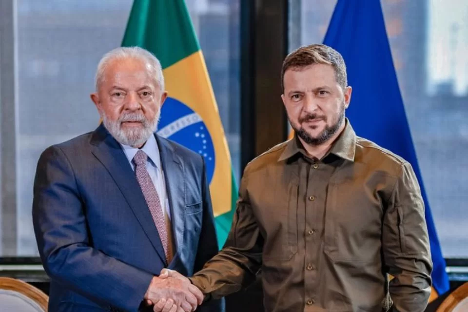 ''Negociao numa mesa de dilogo  muito mais barato do que uma guerra'', disse o presidente Lula (Ricardo Stuckert/PR)
