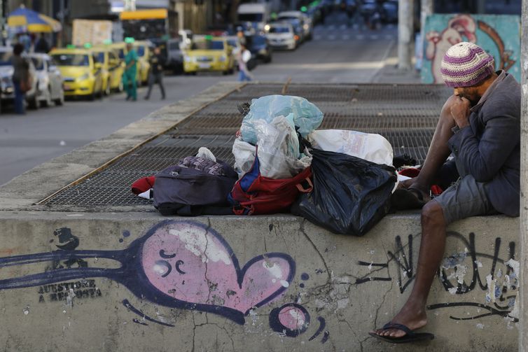 Estimativa do Ipea diz que, em 2022, 281,4 mil pessoas viviam em situao de rua no pas (foto: Fernando Frazo/Agncia Brasil)