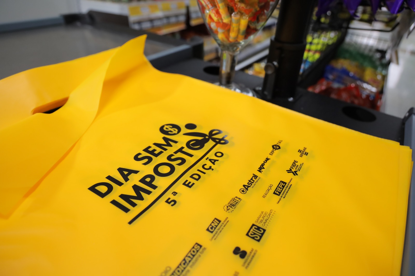 Dia Sem Imposto alerta para alta carga tributria (Fiepe/Divulgao)