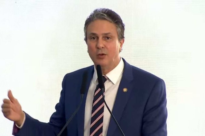 A Estratgia Nacional de Escolas Conectadas foi lanada em evento no Palcio do Planalto com a presena do ministro da Educao, Camilo Santana (foto: Reproduo/TV Brasil)