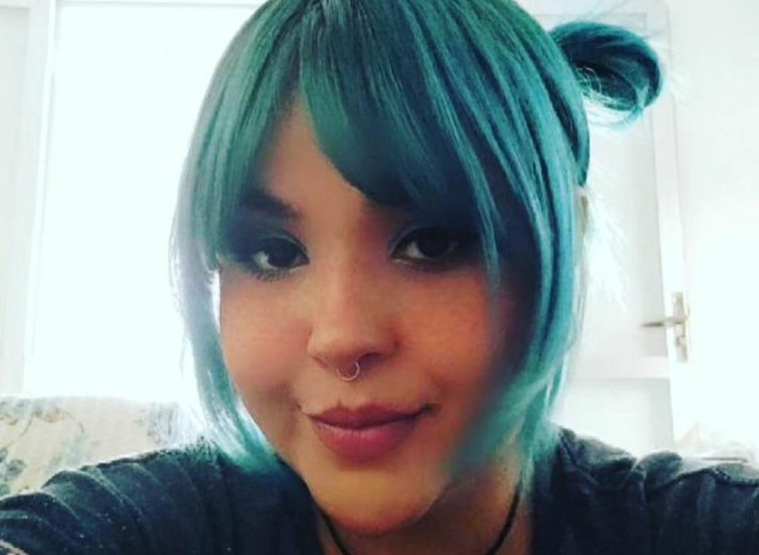 Dávine Muniz segue internada em estado grave no Hospital da Restauração (Foto: Arquivo pessoal)