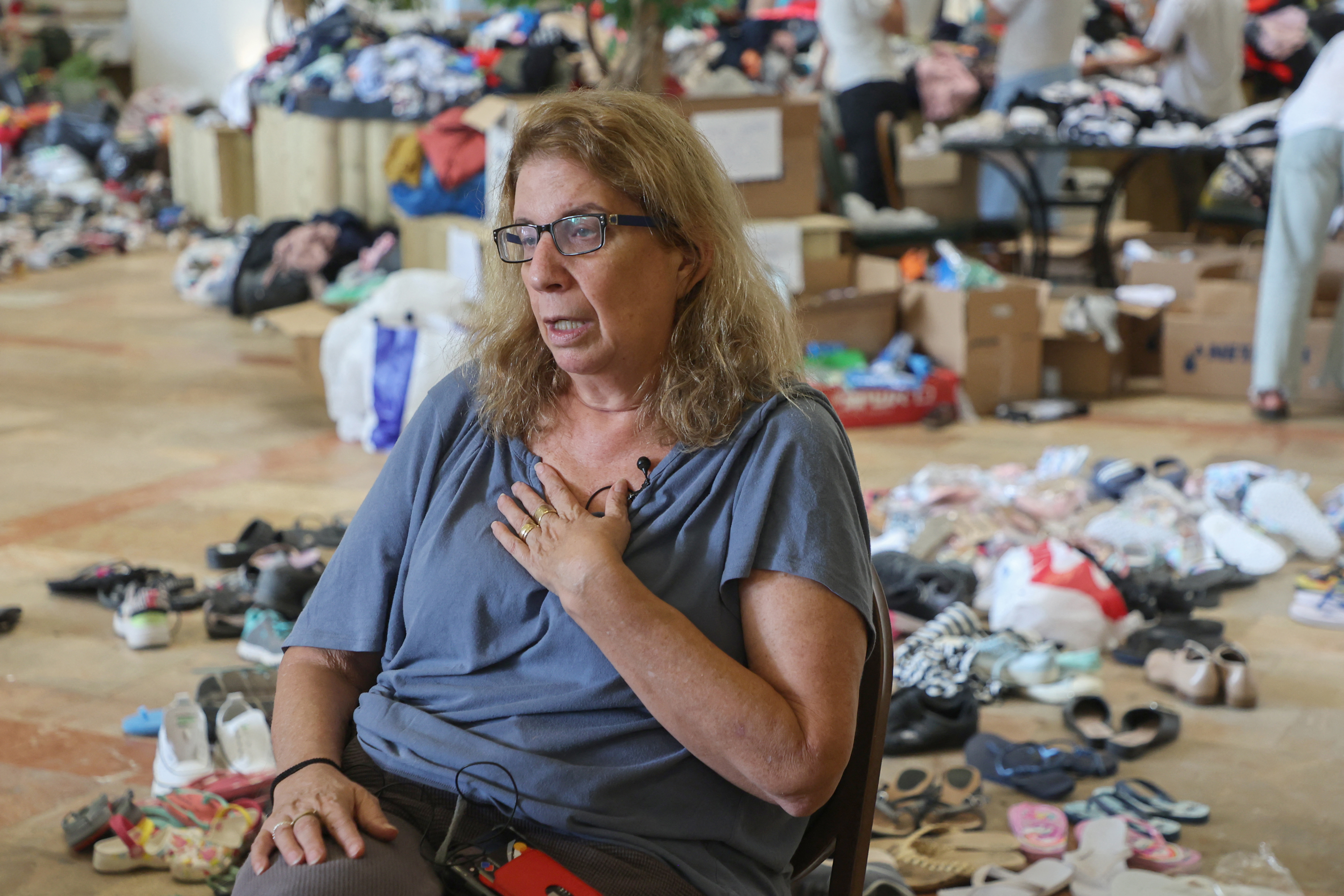 Inbal Reich Alon se pergunta se ter uma casa para voltar algum dia (GIL COHEN-MAGEN / AFP)