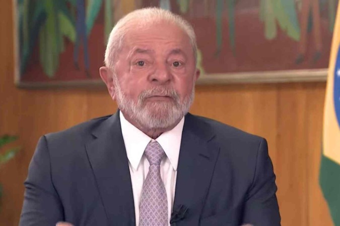 O presidente clamou que todas as crianas possam ter uma vida "com oportunidades de uma vida digna e com pleno acesso  educao e  sade" (Foto: Reproduo/YouTube SBT)