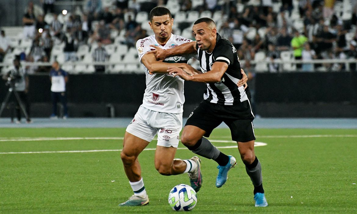 São Paulo x América-MG ao vivo e online, onde assistir, que horas é,  escalação e mais do Brasileirão