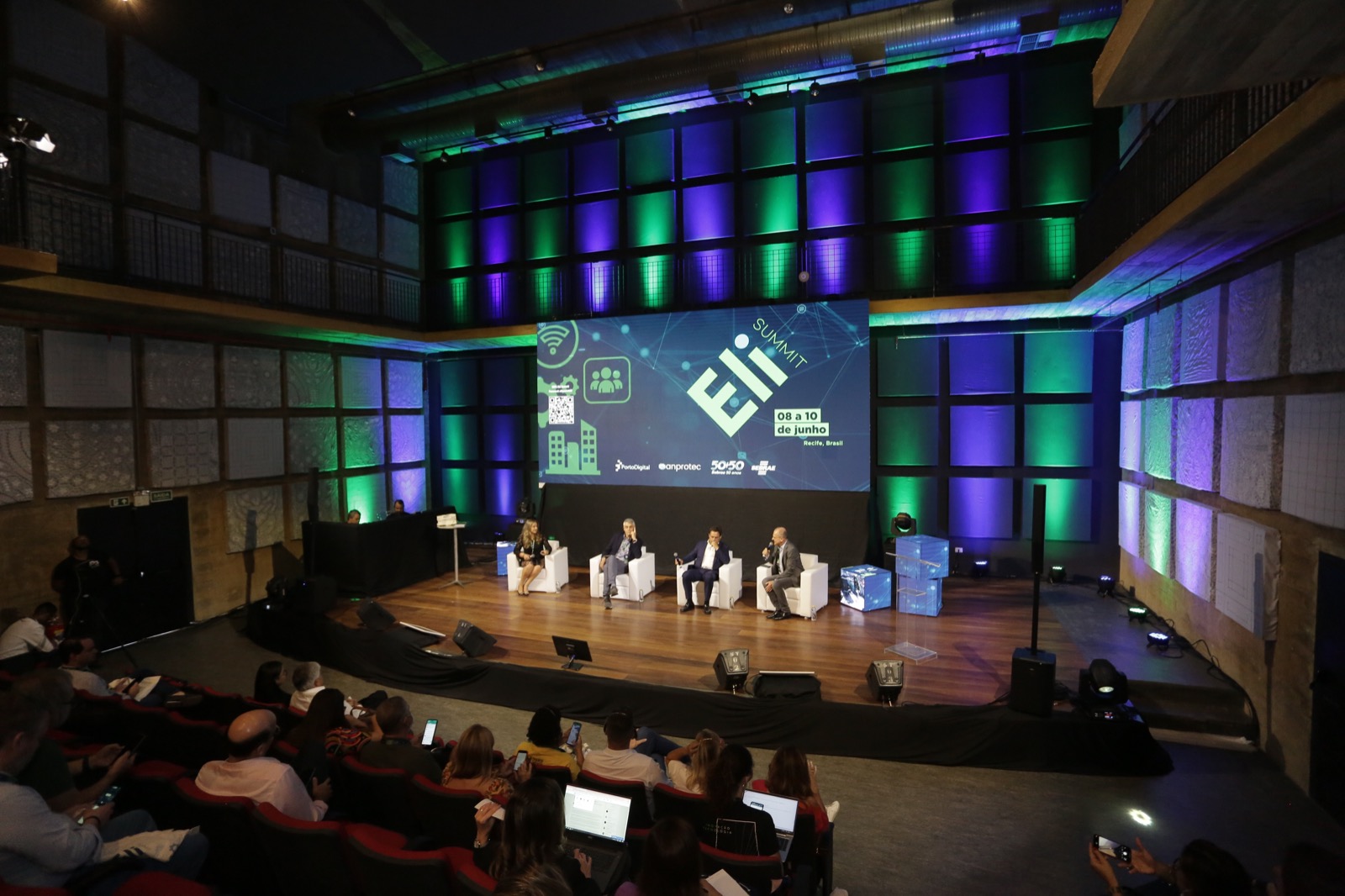 Evento conta com contedo de classe mundial e uma programao intensa (foto: Maker Mdia/Divulgao)