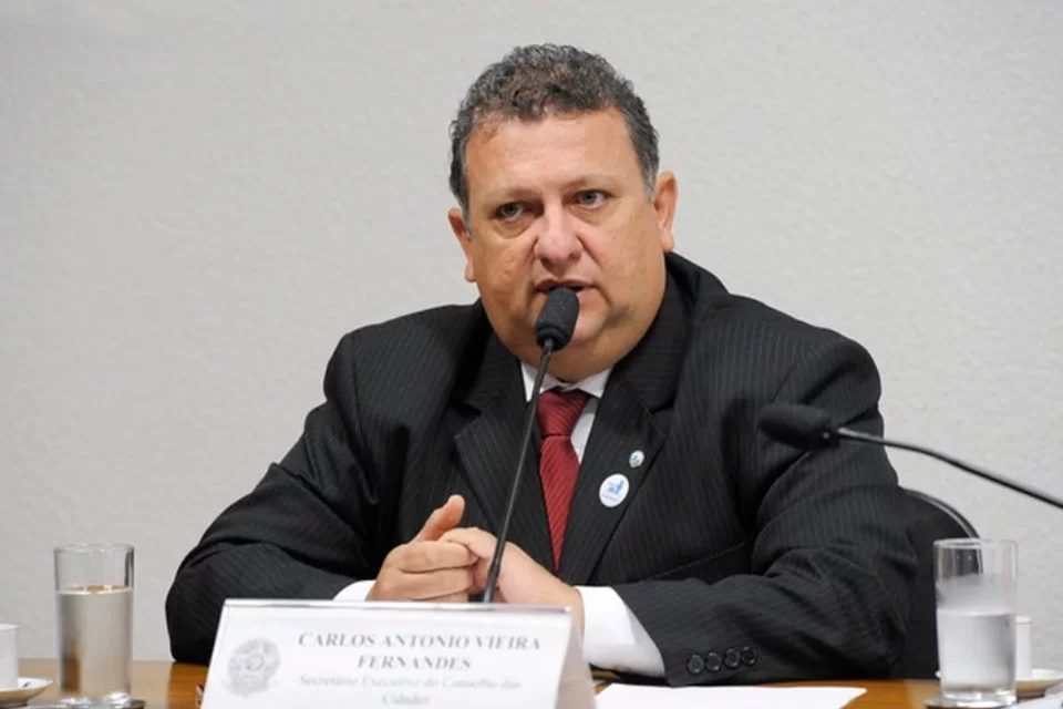 O economista Carlos Antnio Vieira Fernandes assumir o cargo (foto: Marcos Oliveira/Agncia Senado)
