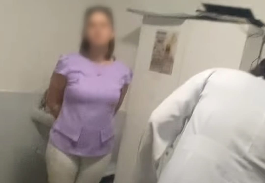 Paciente denunciou que esposa de mdico a agrediu em consulta ginecolgica  (Foto: Reproduo/Rede Social )