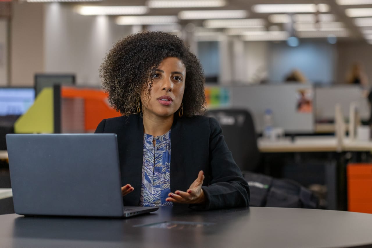 Economista Nayara Freire destaca a necessidade de mudanas na administrao dos municpios (Foto: Vincius Magalhes)