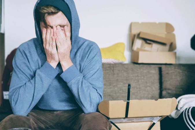 

O estudo analisou a Variabilidade da Frequncia Cardaca (VFC) de pessoas que foram expostas a ouvir erros em udios (foto: Reproduo/ unsplash/ Christian Erfurt)
