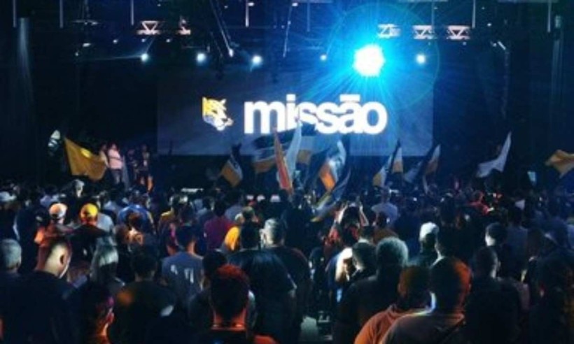 MBL apresentou a bandeira da futura sigla, com as cores amarelo, preto e branco e o desenho de uma onça-pintada (Créditos: Reprodução/Redes Sociais)