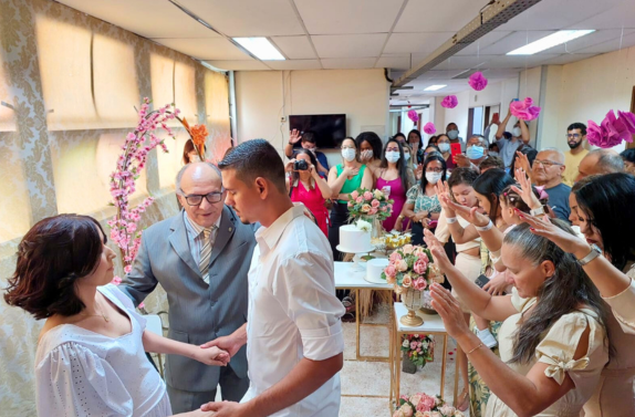 Casamento de Isabelly e ngelo foi realizado na ltima quarta-feira (1) (Foto: Divulgao)