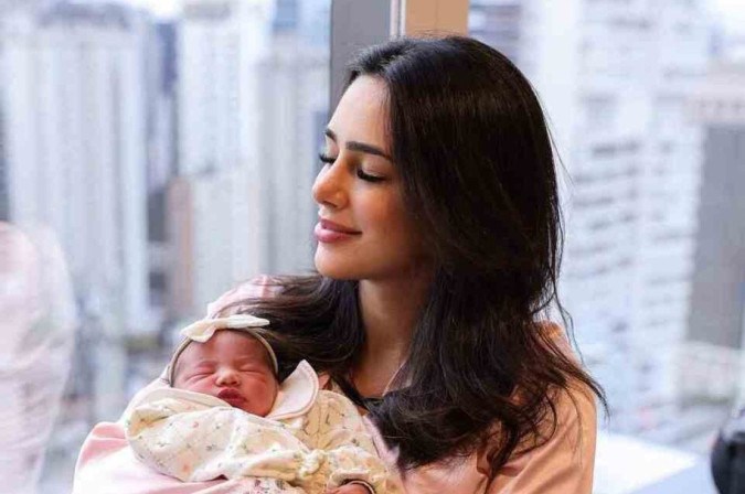 
Bruna Biancardi mostrou detalhes dos bastidores do nascimento de Mavie (foto: Reproduo/Instagram)