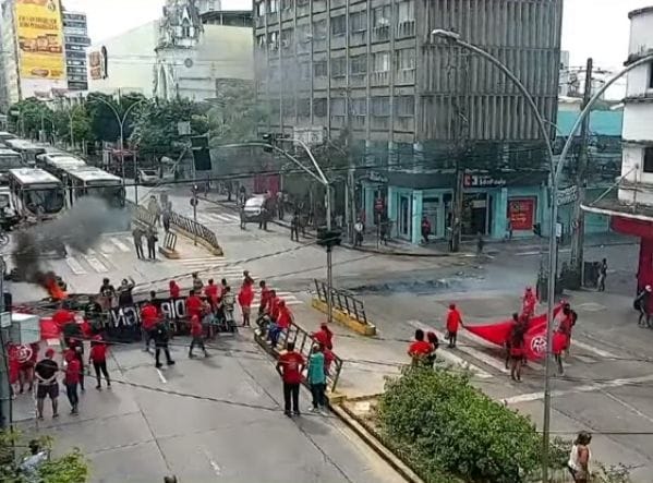 Segundo a prefeitura, o ponto de concentrao dos manifestantes  na avenida Conde da Boa Vista com a rua Gervsio Pires.
 (Foto: Reproduo/Redes sociais )