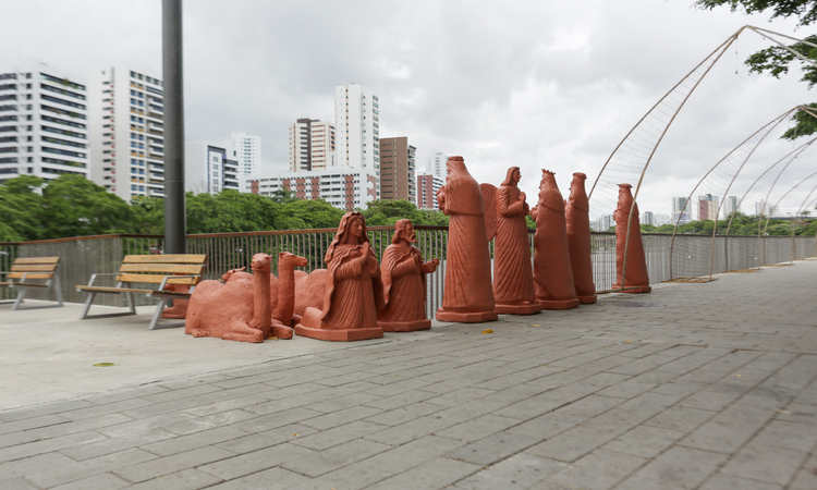 A prefeitura do Recife informou que já providenciou a reposição da peça (Foto: Rafael Vieira/DP Foto)