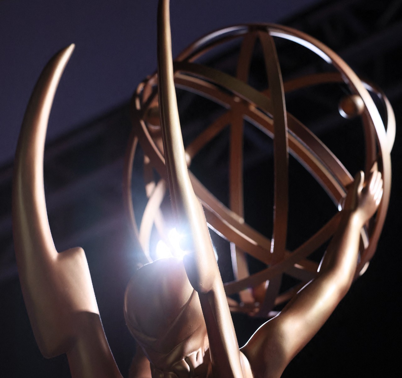 Saiba os indicados nas principais categorias do Emmy Viver Diario de