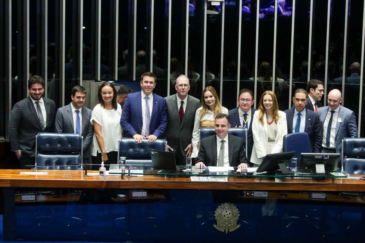 O novo texto aprovado prevê a manutenção da isenção de tributos como PIS, Cofins, CSLL e Imposto de Renda em 2024 com uma redução gradual a partir de 2025 (Foto: Divulgação) O novo texto aprovado prevê a manutenção da isenção de tributos como PIS, Cofins, CSLL e Imposto de Renda em 2024 com uma redução gradual a partir de 2025 (Foto: Divulgação)