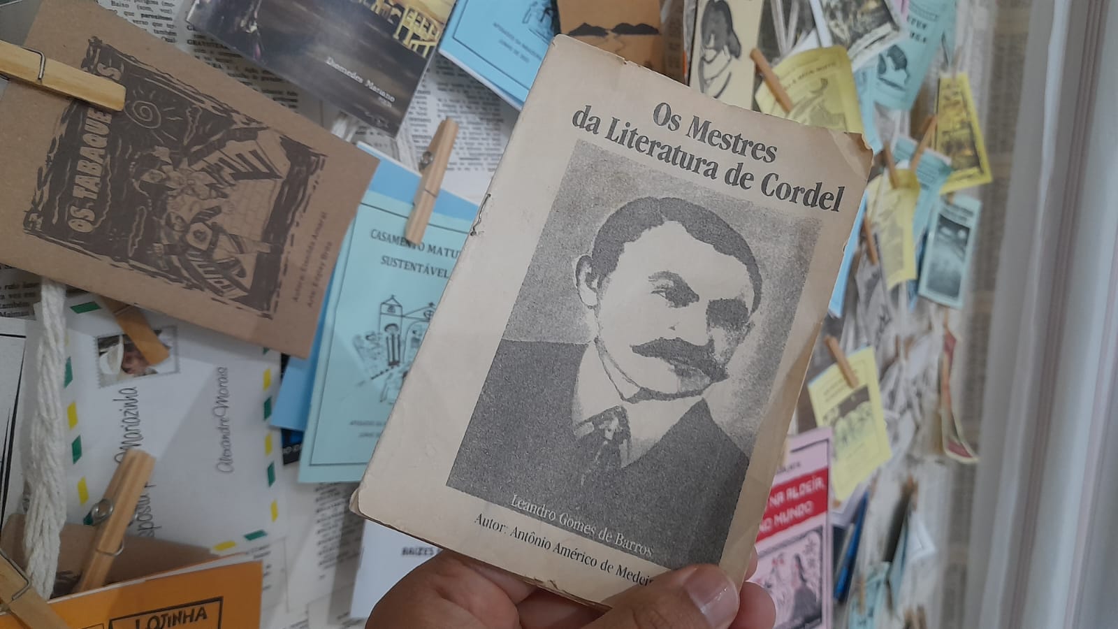 Os participantes abordaro a origem da literatura de cordel e outros aspectos (LeoBLemos)
