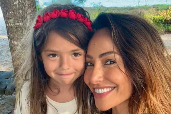 Recentemente Sabrina Sato perdeu o bebê que estava esperando de Nicolas Prattes (Crédito: Reprodução / Instagram) Recentemente Sabrina Sato perdeu o bebê que estava esperando de Nicolas Prattes (Crédito: Reprodução / Instagram)