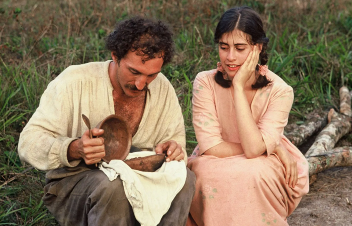 (Adilson Barros e Fernanda Torres em 'A Marvada Carne' (1985)) (Adilson Barros e Fernanda Torres em 'A Marvada Carne' (1985))