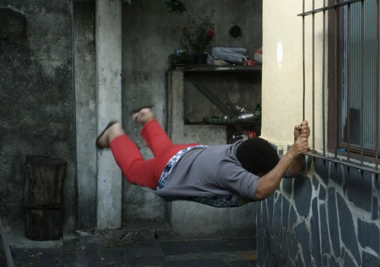  ('Quando Aqui' (Filmes de Plstico/Divulgao))