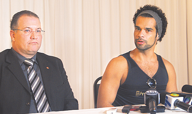 Artista afirmou que episdios no passaram de %u201Cdiscusses tpicas de casais%u201D (MAIRA BARACHO/DP/D.A PRESS)