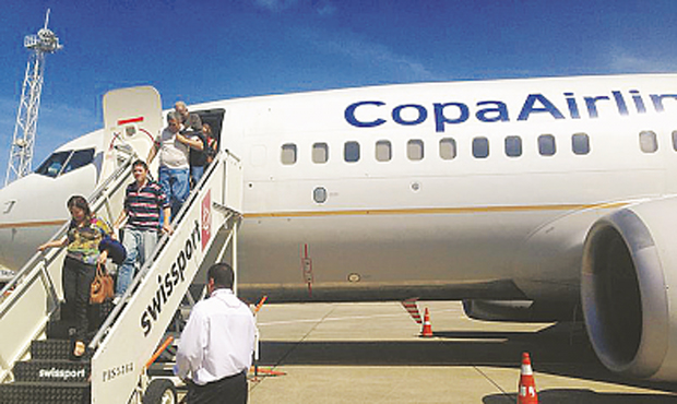 Problema em um avio chegou  redao do jornal (FABIANA NUNES/CORTESIA)