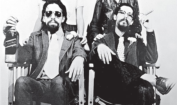 Paulo Coelho e Raul Seixas, parceiros desde o incio da dcada de 1970, registraram em cartrio a Sociedade Alternativa (INTERNET/REPRODUO)