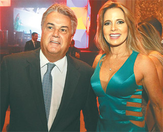 Andr e Virgnia Campos, um dos casais mais queridos do Recife (Nando Chiappetta/DP)