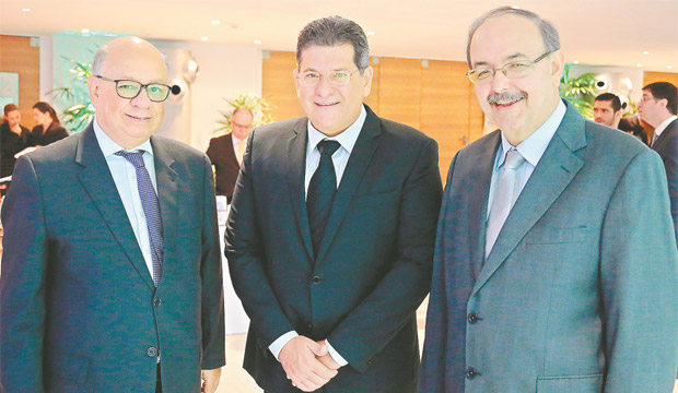Eduardo Sartrio, Luis Mrio Moutinho e Manoel Erhardt, em encontro jurdico (Gleyson Ramos/Divulgao)